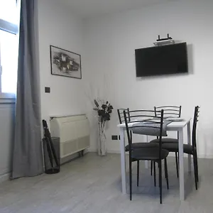  Appartamento Near Milan Italia