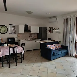  Casa vacanze 5 C Cutaias Italia